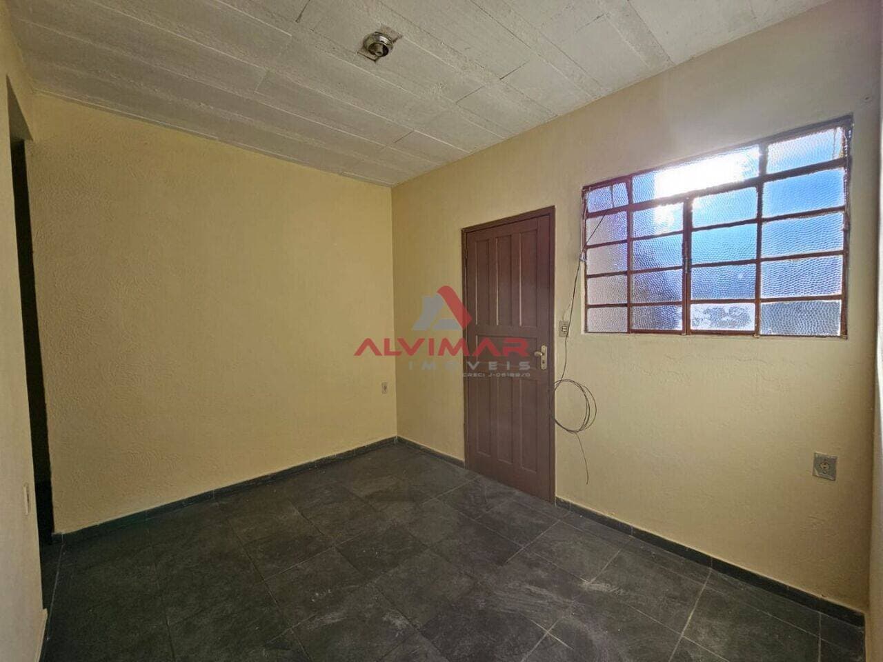 Apartamento com 2 quartos, 47 m² - foto 4