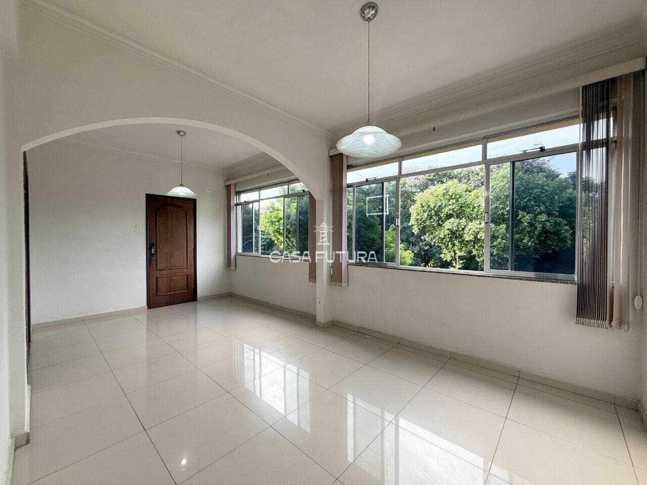 Apartamento com 2 quartos, 125 m²