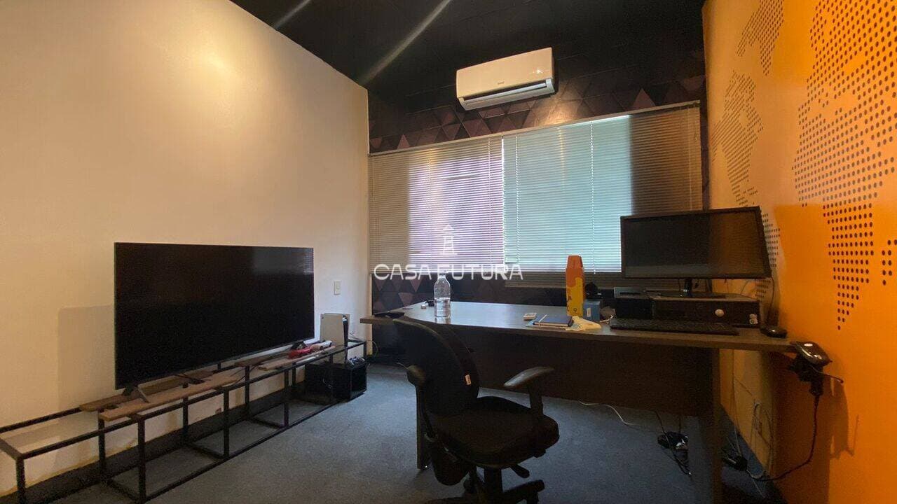 Casa com 3 quartos, 196 m² - foto 8