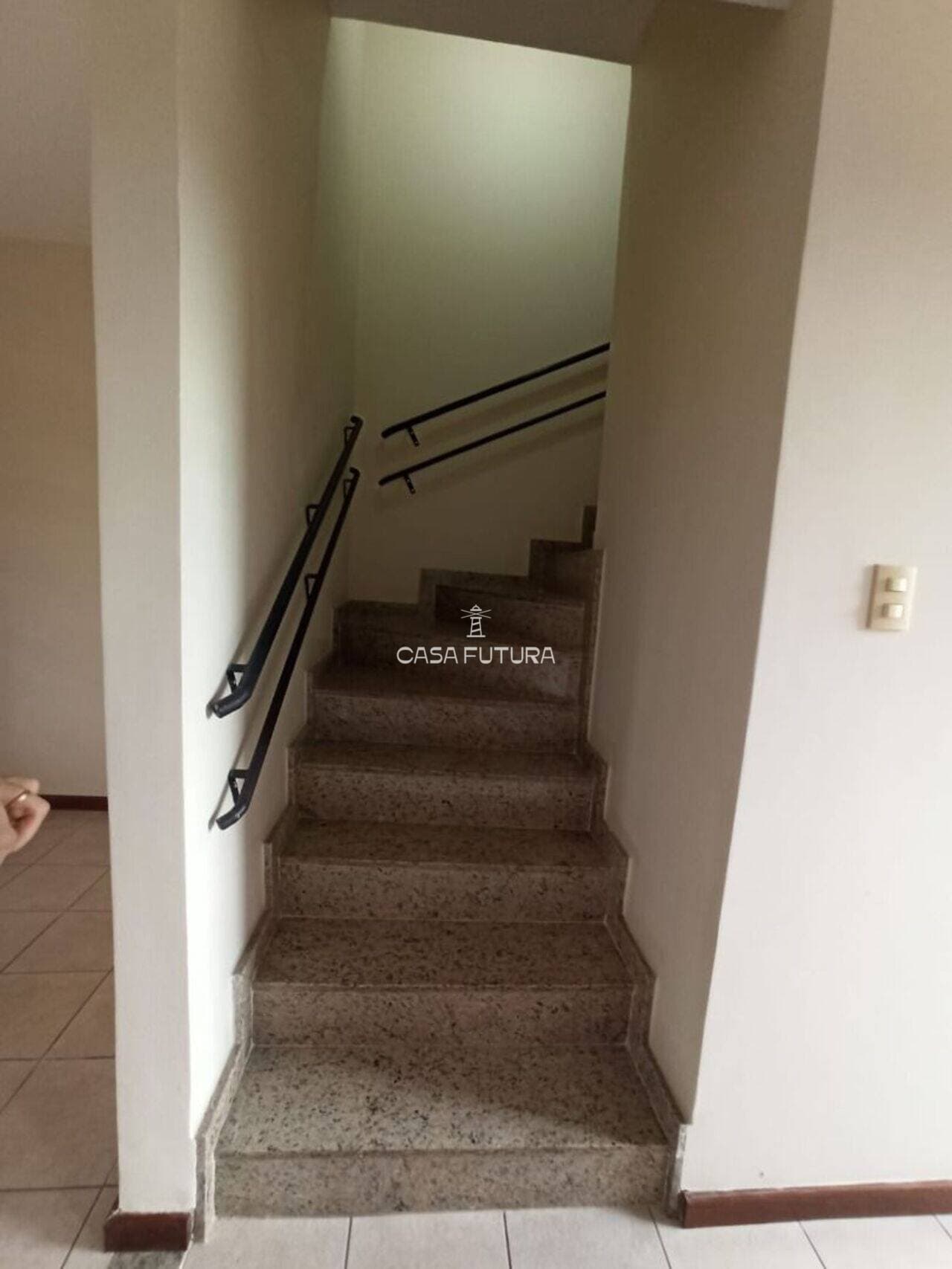 Casa com 4 quartos, 159 m² - foto 7