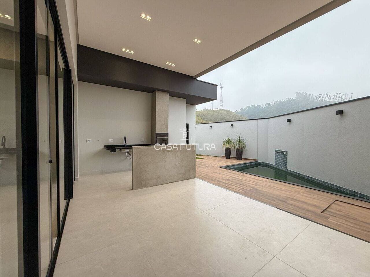 Casa com 3 quartos, 215 m² - foto 5