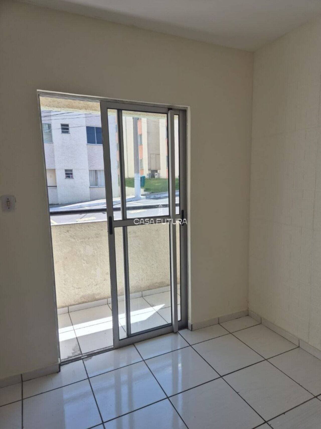 Apartamento com 2 quartos, 50 m² - foto 3