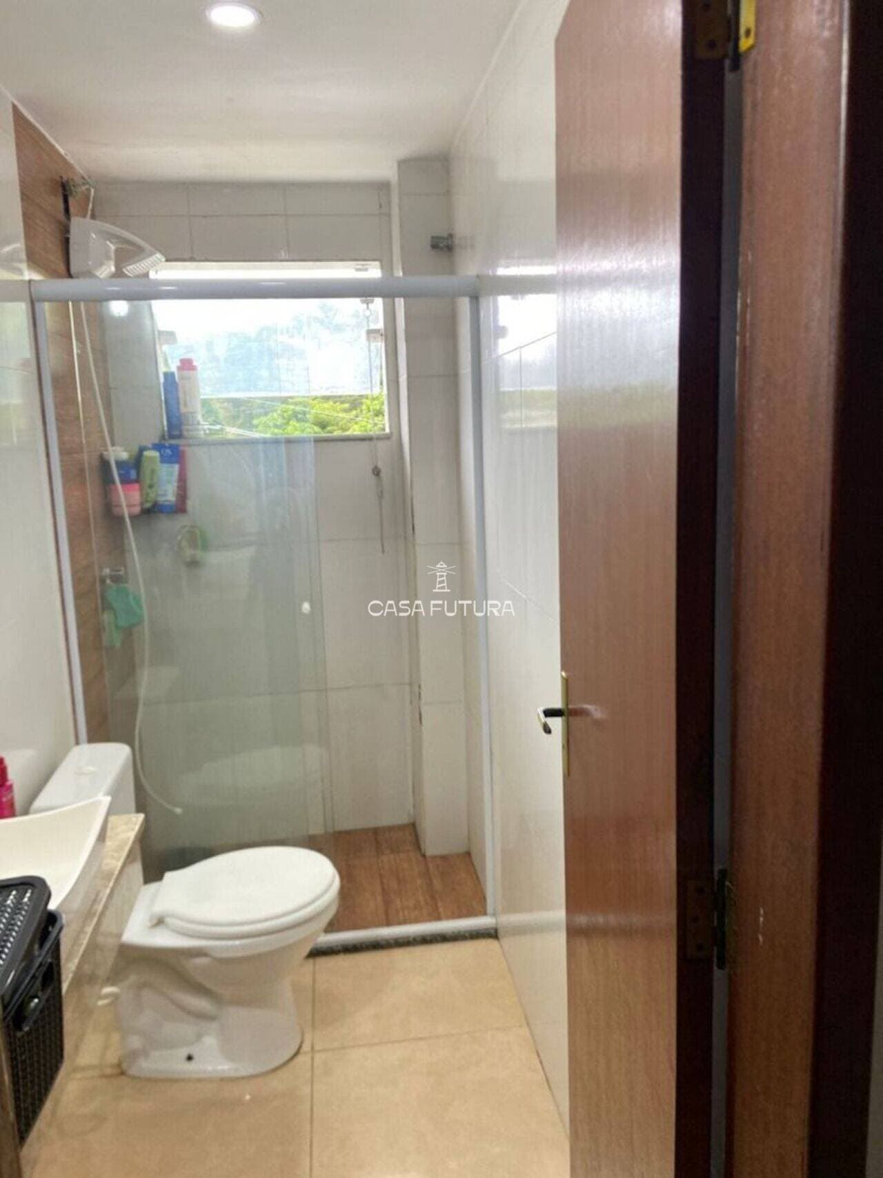 Apartamento com 2 quartos, 57 m² - foto 2