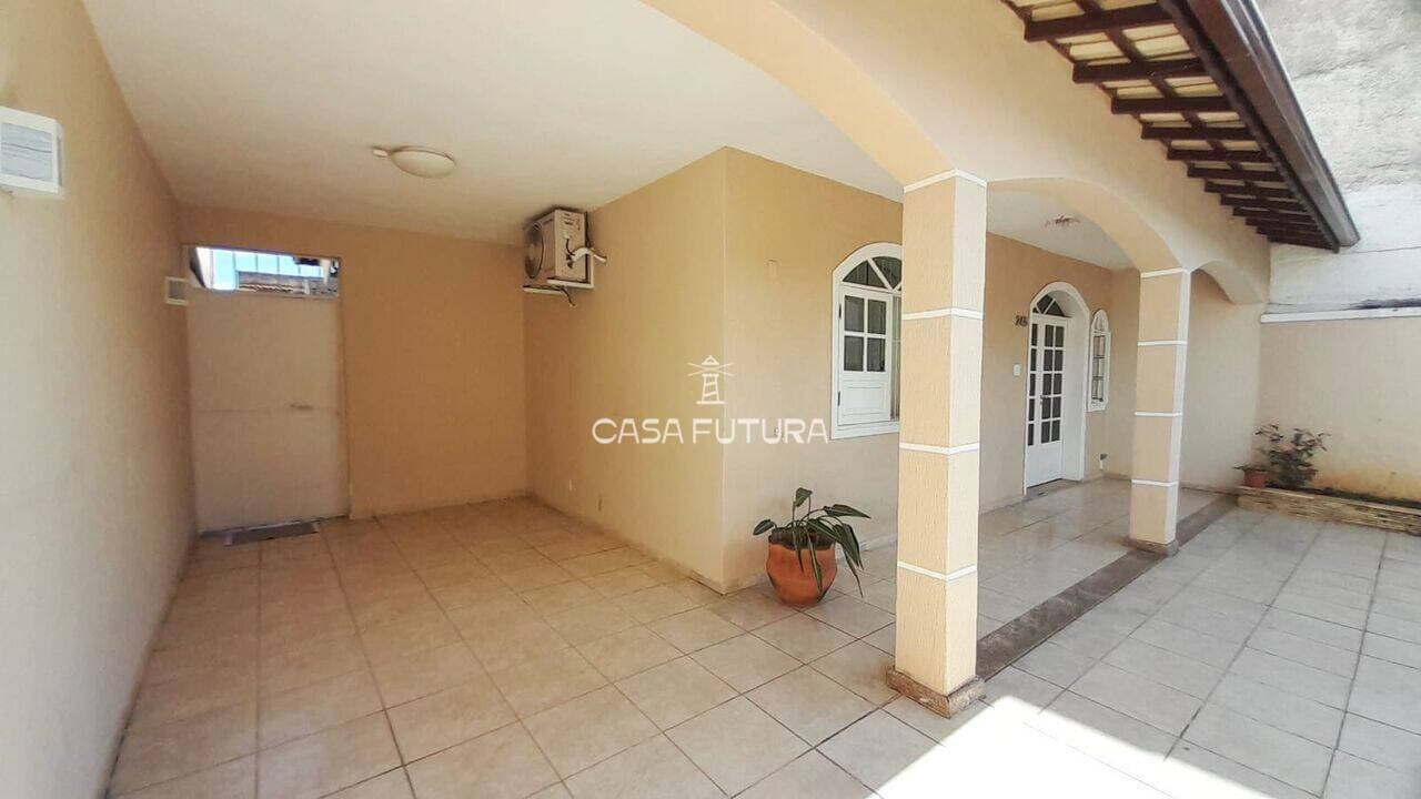 Casa com 3 quartos, 132 m²