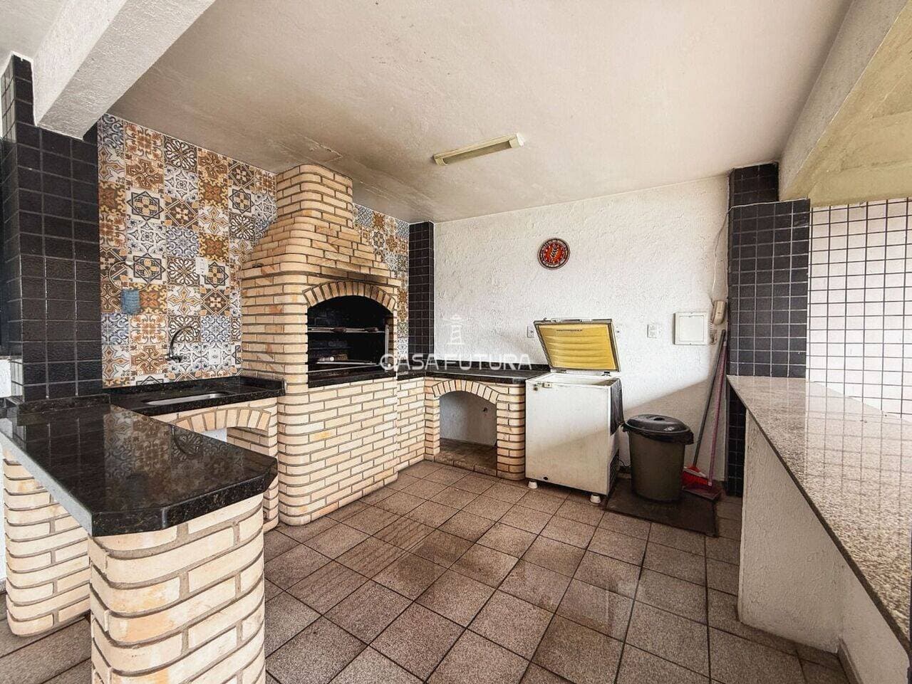 Apartamento com 4 quartos, 125 m² - foto 4