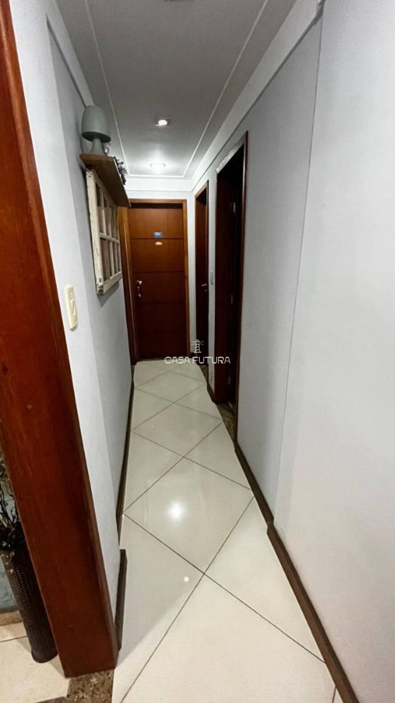 Casa com 3 quartos, 194 m² - foto 6
