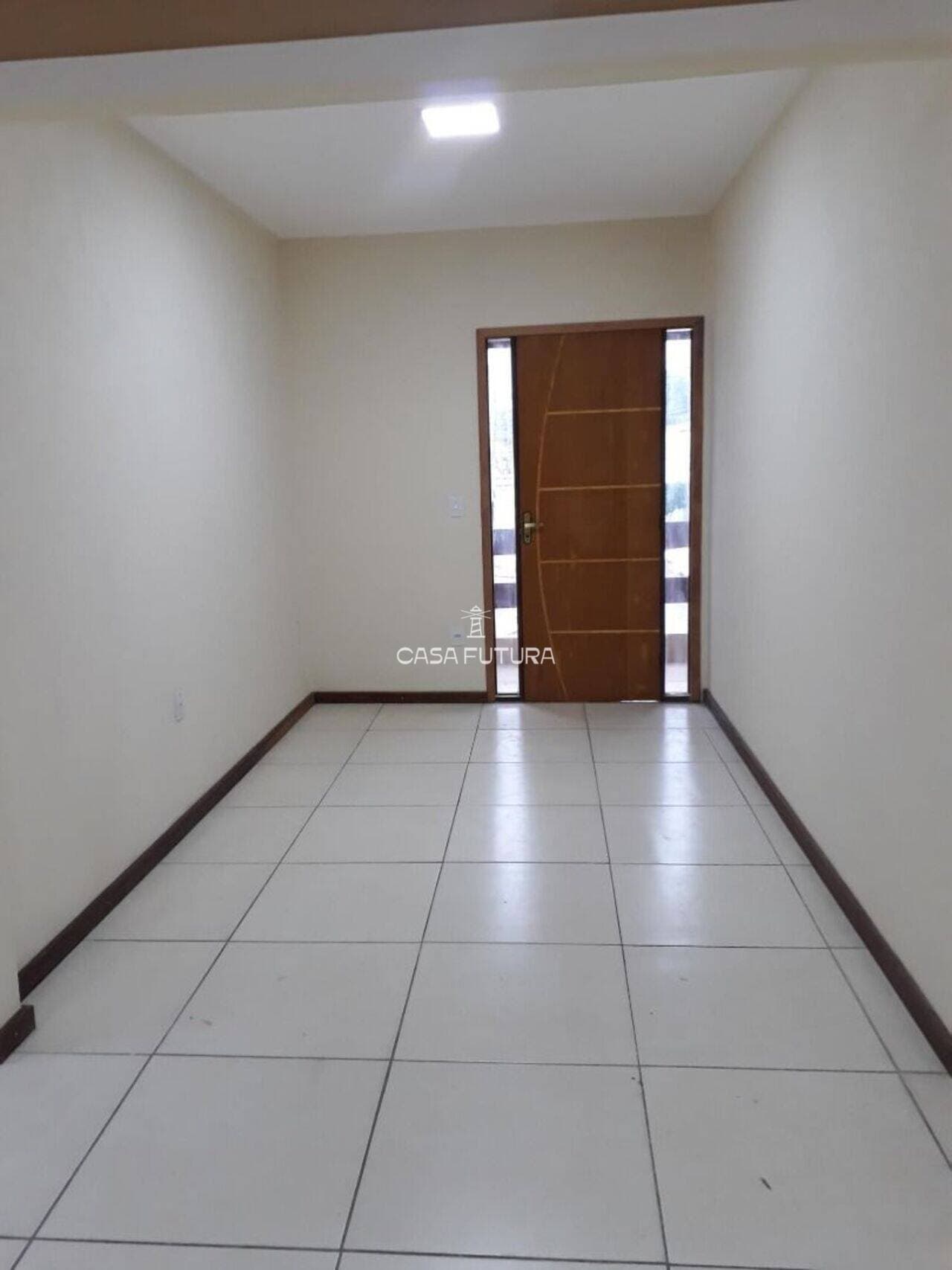 Casa com 3 quartos, 206 m² - foto 3