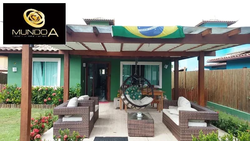 Casa de Condomínio com 4 quartos à venda