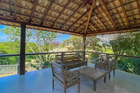 Excelente imóvel à venda na Ferradura com vista para o mar – Búzios RJ